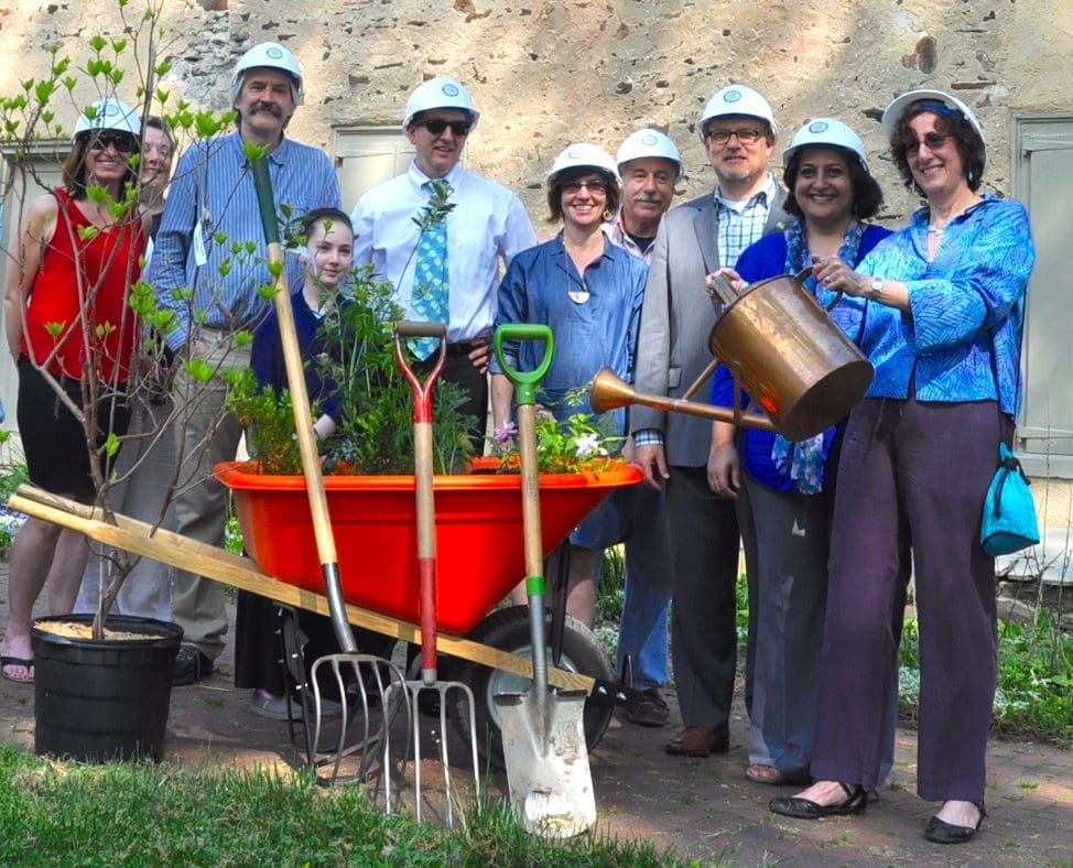 Carr Garden ceremony